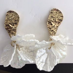 Enamel flower earrings